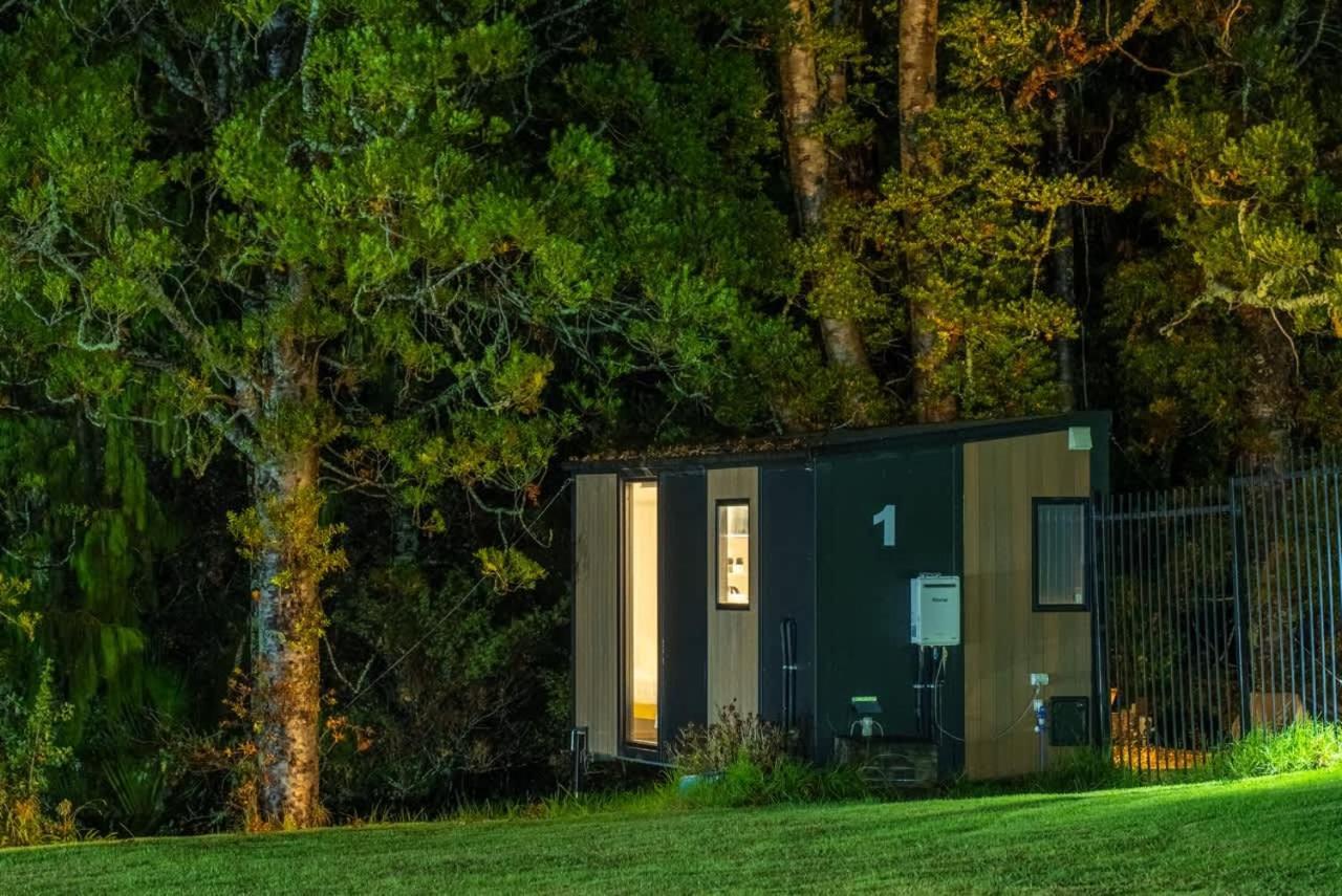 The Kauri Getaway By Tiny Away Villa Waitoki Eksteriør billede